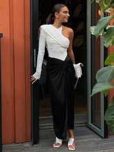 Load image into Gallery viewer, Sexy Backless Twist Bodysuits